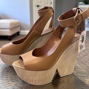 BCBG Maxazria Women's Tan Platform Ankle-Strap Peep-Toe Wedges - Size 9.5